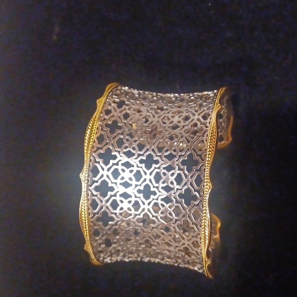 Kendra Scott Candice Cuff - Picture 1 of 4